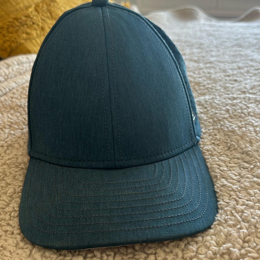 Gently used Melin A-Game hydro, classic size. Aqua color.